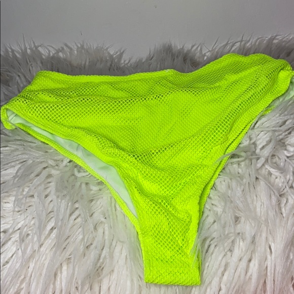 Lime green 2 piece swimsuit - Picture 3 of 4